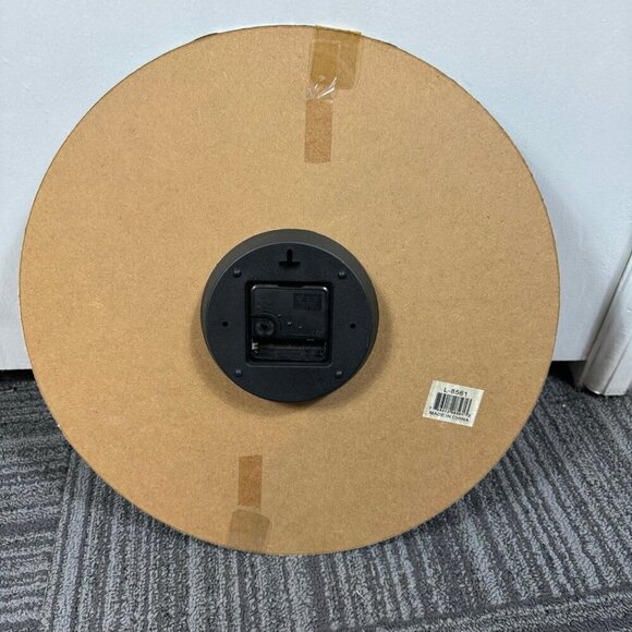 Guitar music themed wall clock. - Picture 4 of 5